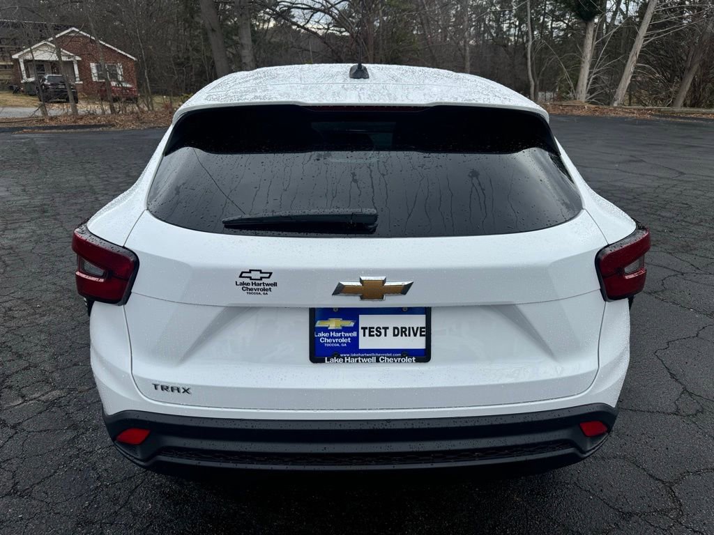 New 2026 Chevrolet Trax LS w/ LS Convenience Package image 7
