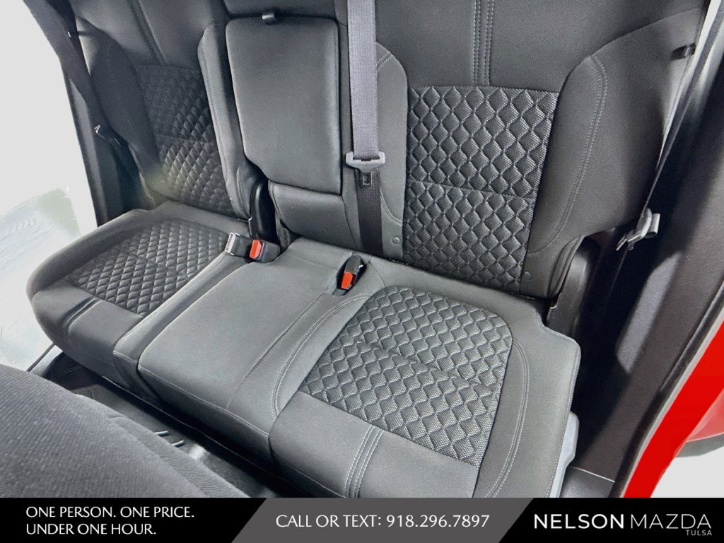 Used 2020 Chevrolet Blazer LT FWD image 39