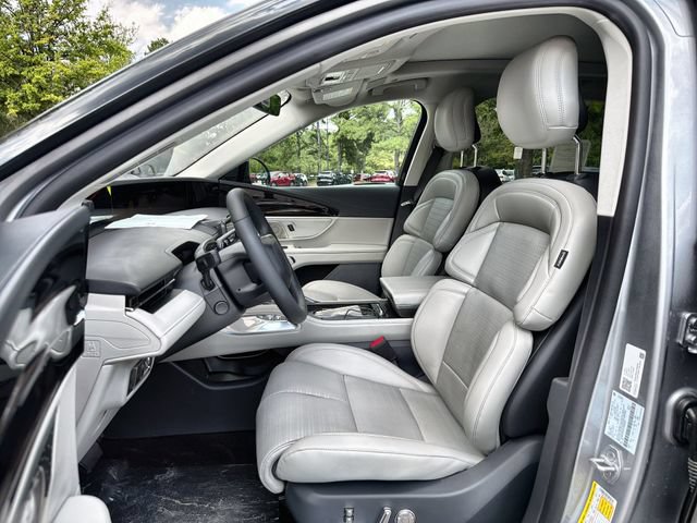 New 2026 Lincoln Nautilus Reserve AWD/4WD image 11