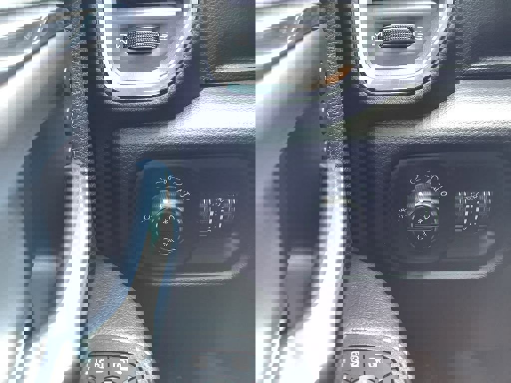 New 2025 RAM 2500 Laramie image 12