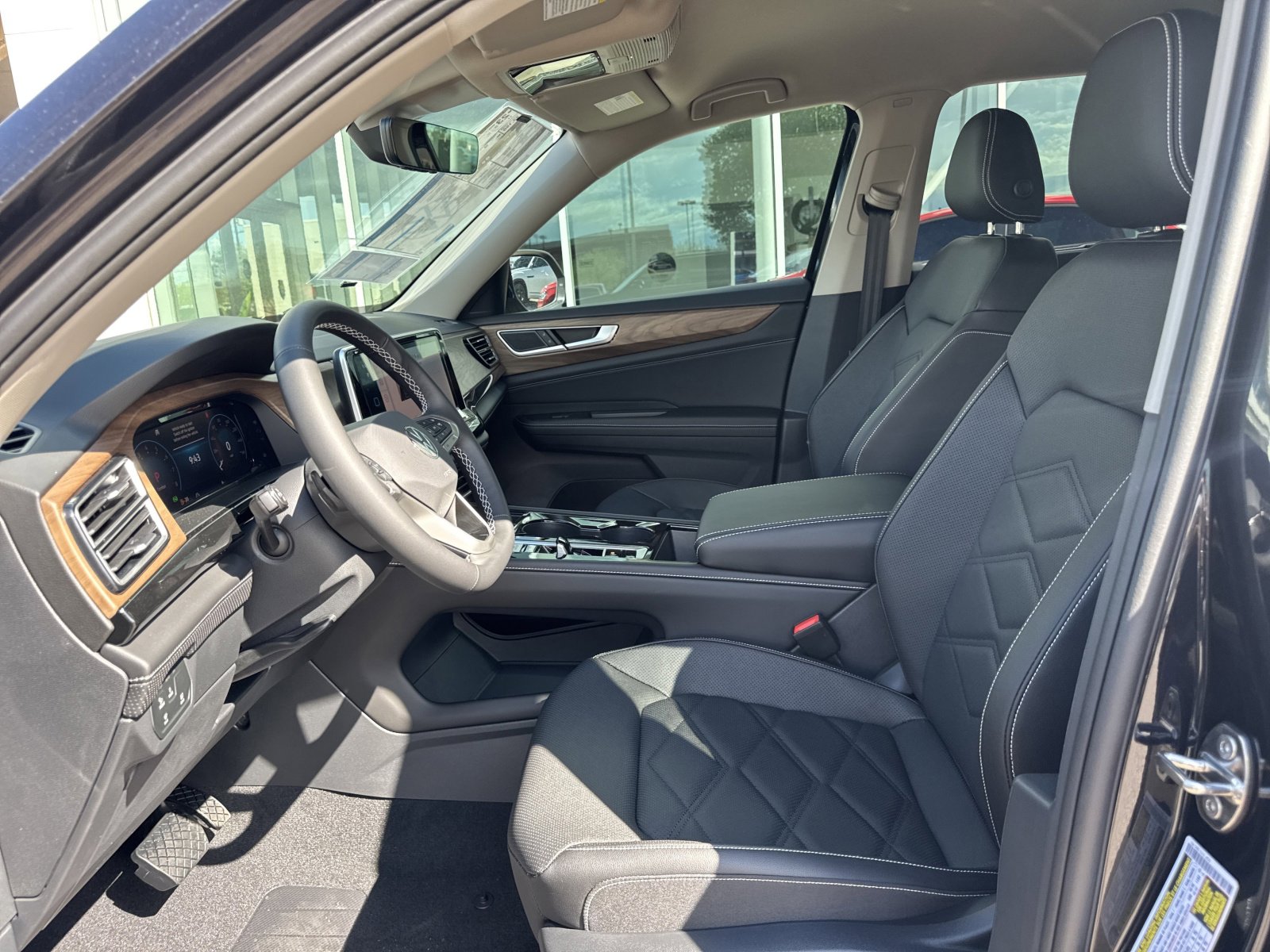 New 2026 Volkswagen Atlas SE image 10