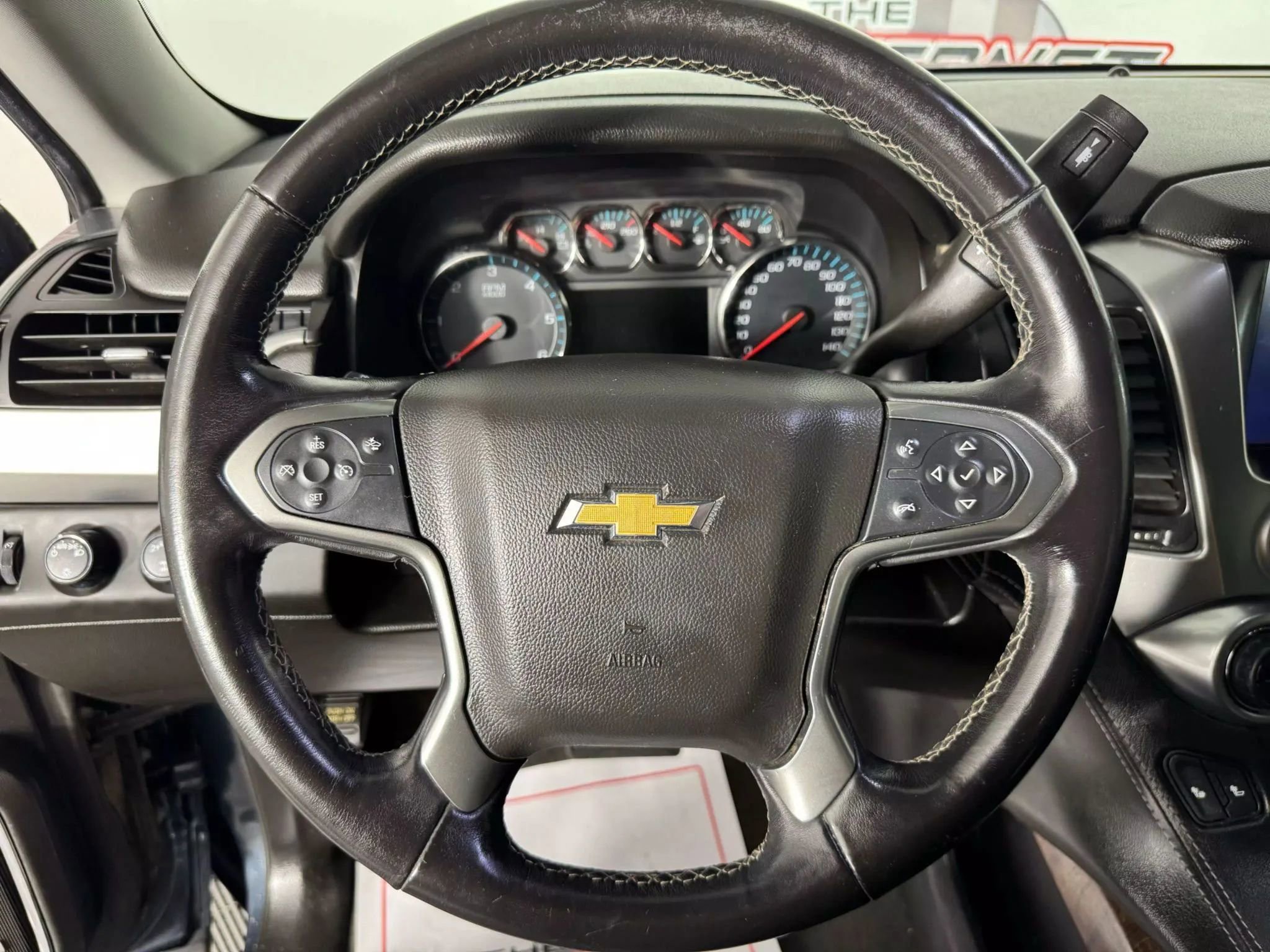 Used 2019 Chevrolet Suburban LT image 13