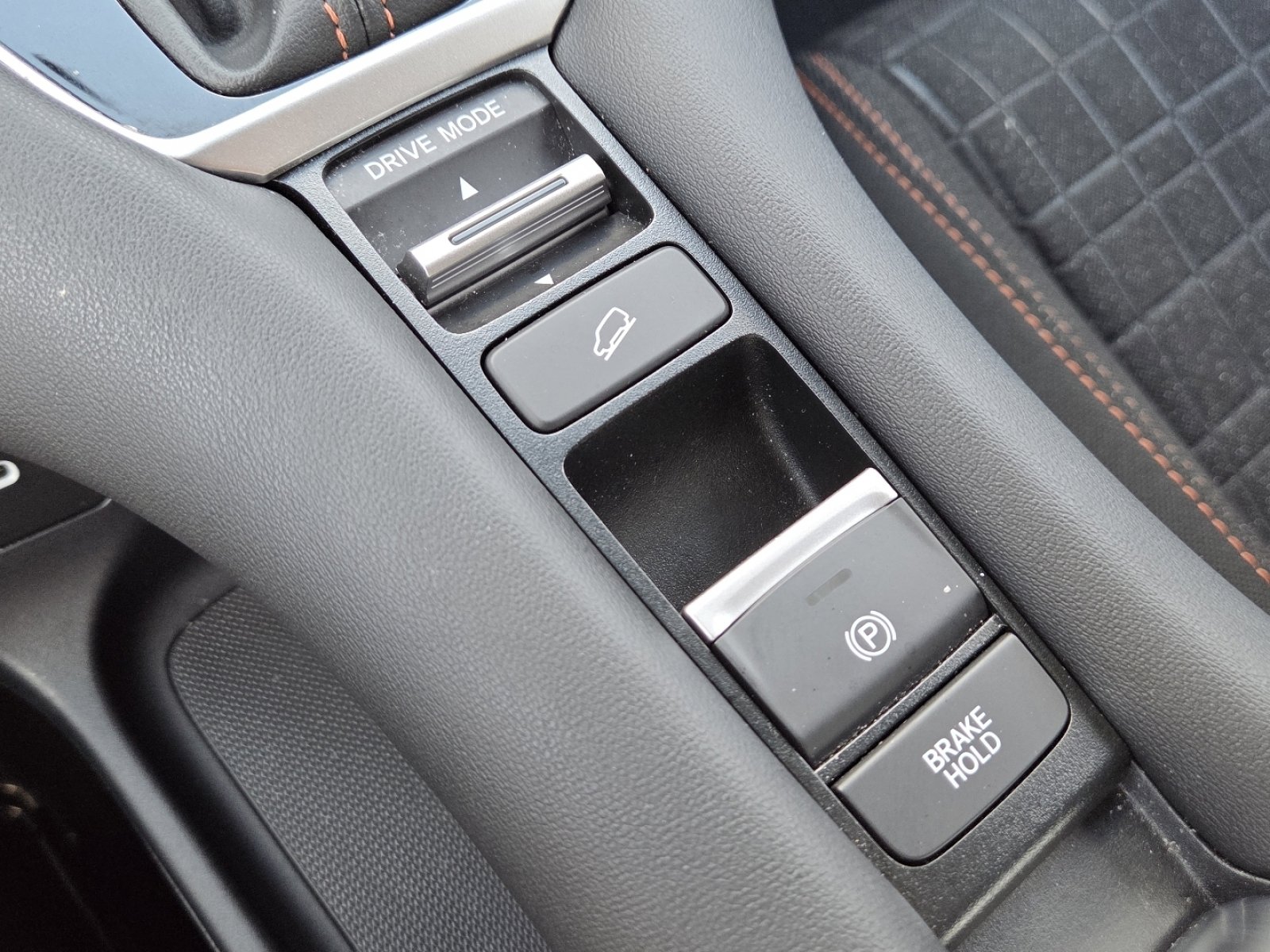 Used 2024 Honda HR-V Sport image 6