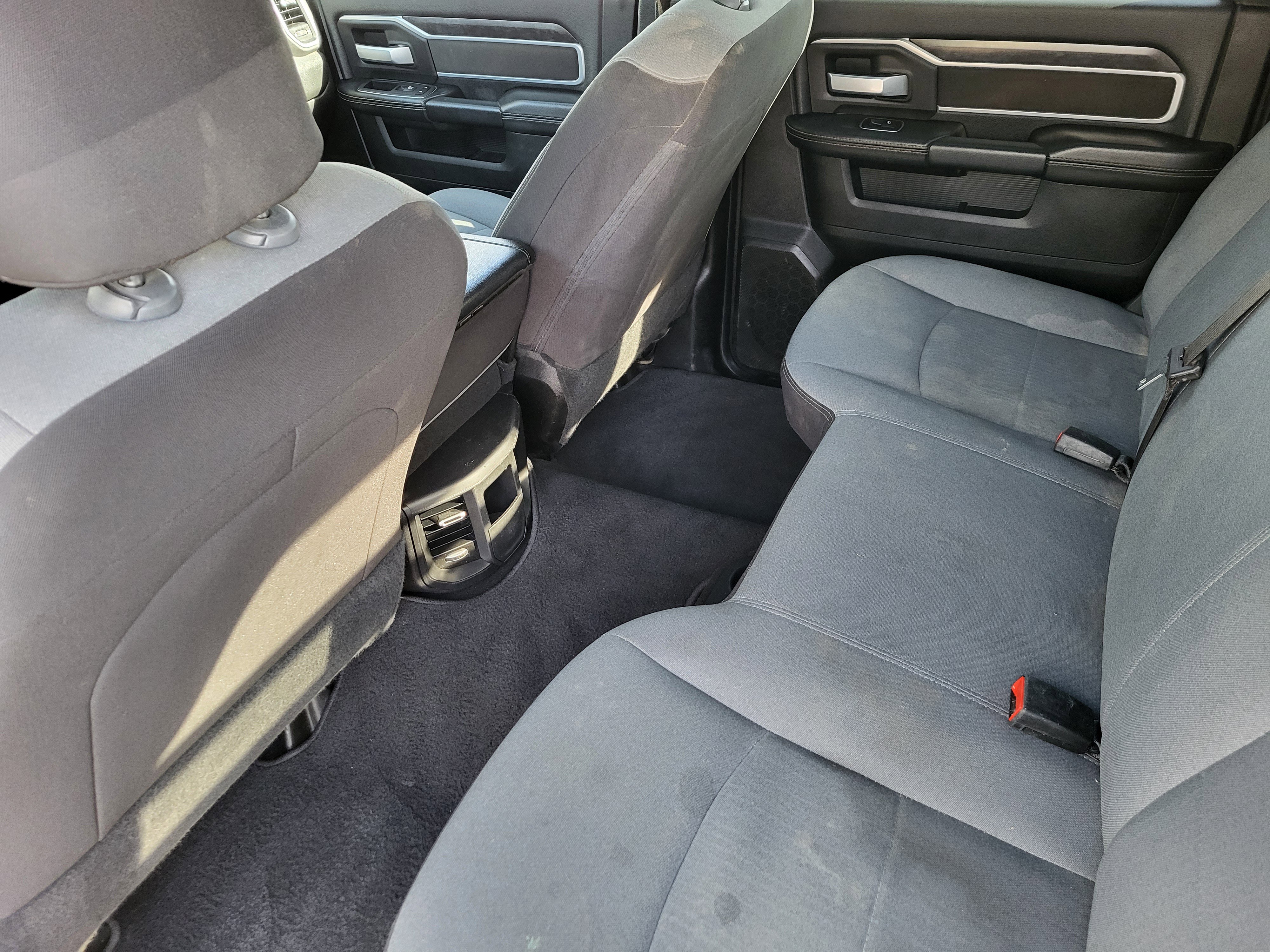 Used 2024 RAM 3500 SLT w/ Quick Order Package 2YG SLT AWD/4WD image 22