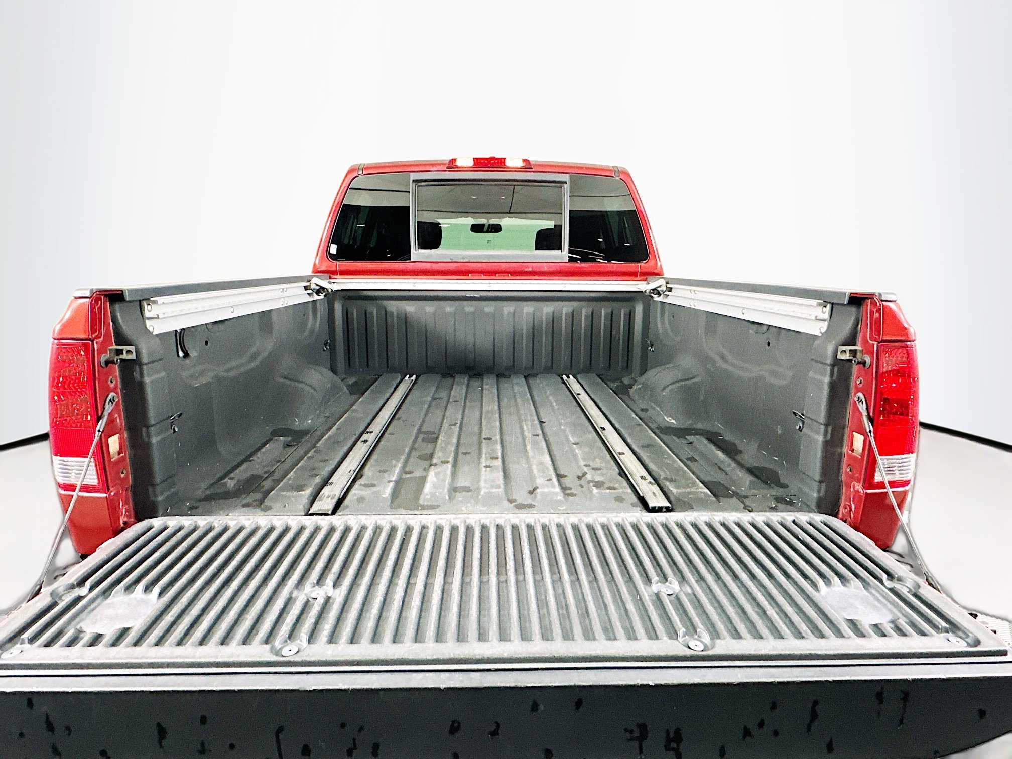 Used 2015 Nissan Titan PRO-4X image 26