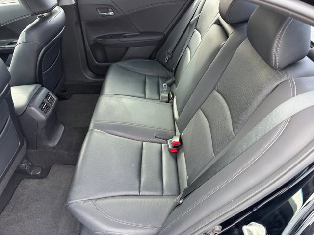 Used 2013 Honda Accord Touring image 21