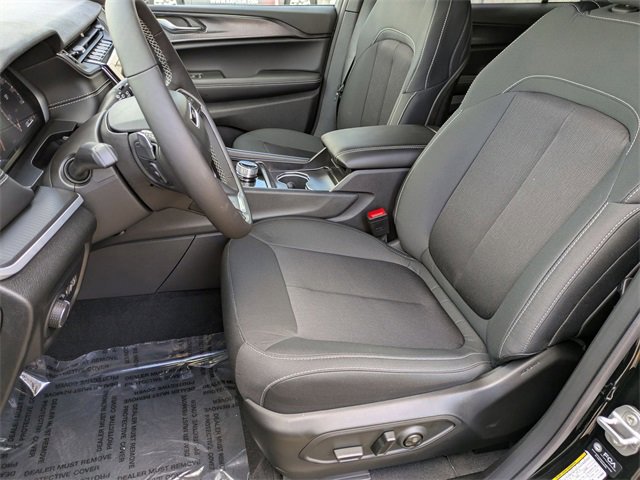 New 2025 Jeep Grand Cherokee L Laredo w/ Luxury Tech Group I image 11