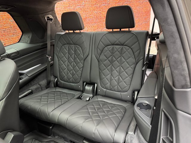 Used 2026 BMW X7 xDrive40i image 24