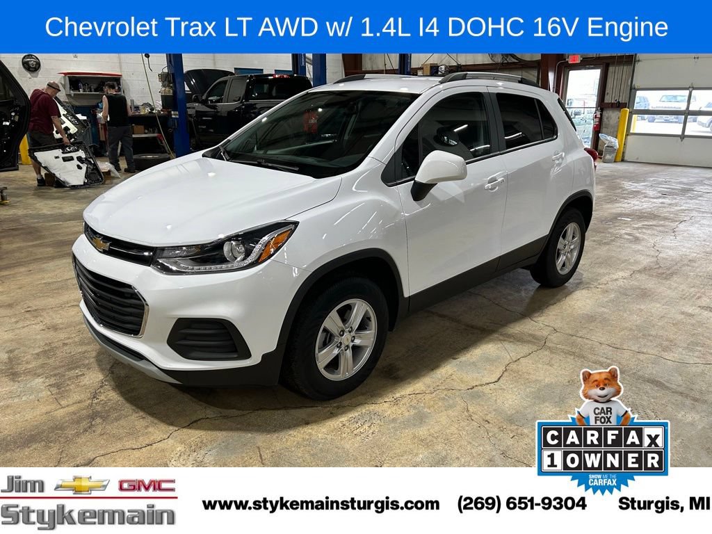 Used 2022 Chevrolet Trax LT w/ LT Convenience Package AWD/4WD image 1