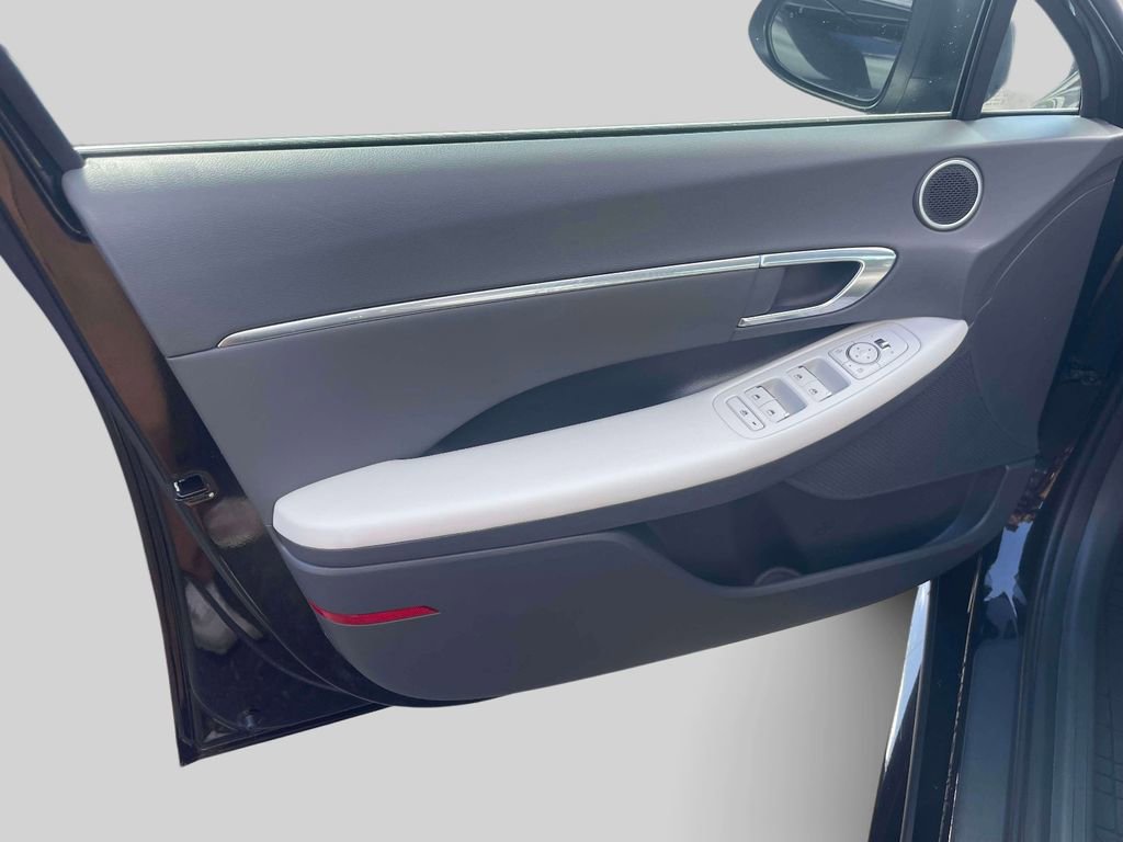 Used 2023 Hyundai Sonata SEL image 15