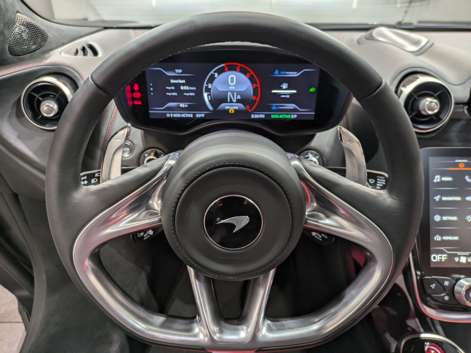 New 2025 McLaren GTS image 12