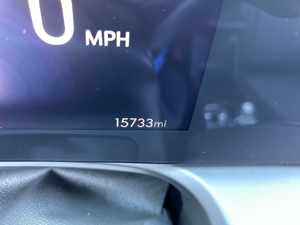 Used 2024 Buick Encore GX Preferred w/ Comfort Package AWD/4WD image 15