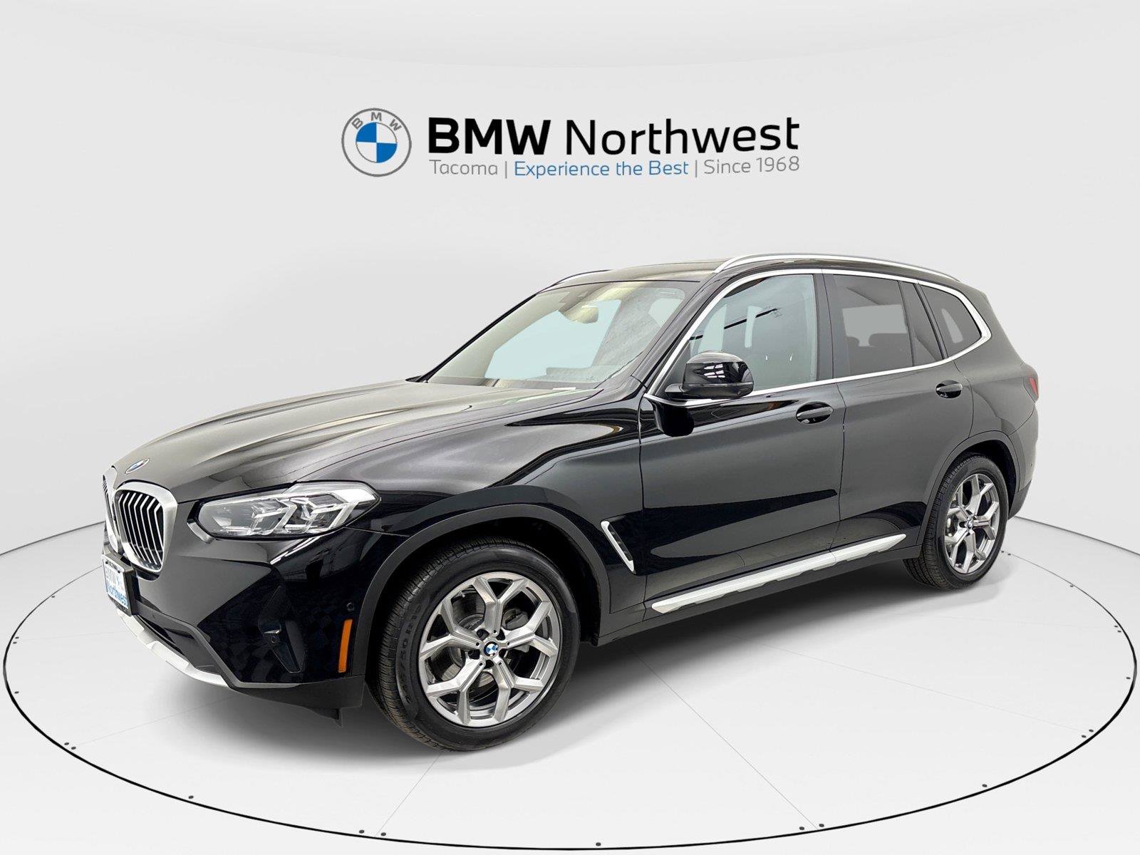 Used 2024 BMW X3 xDrive30i w/ Premium Package AWD/4WD image 1