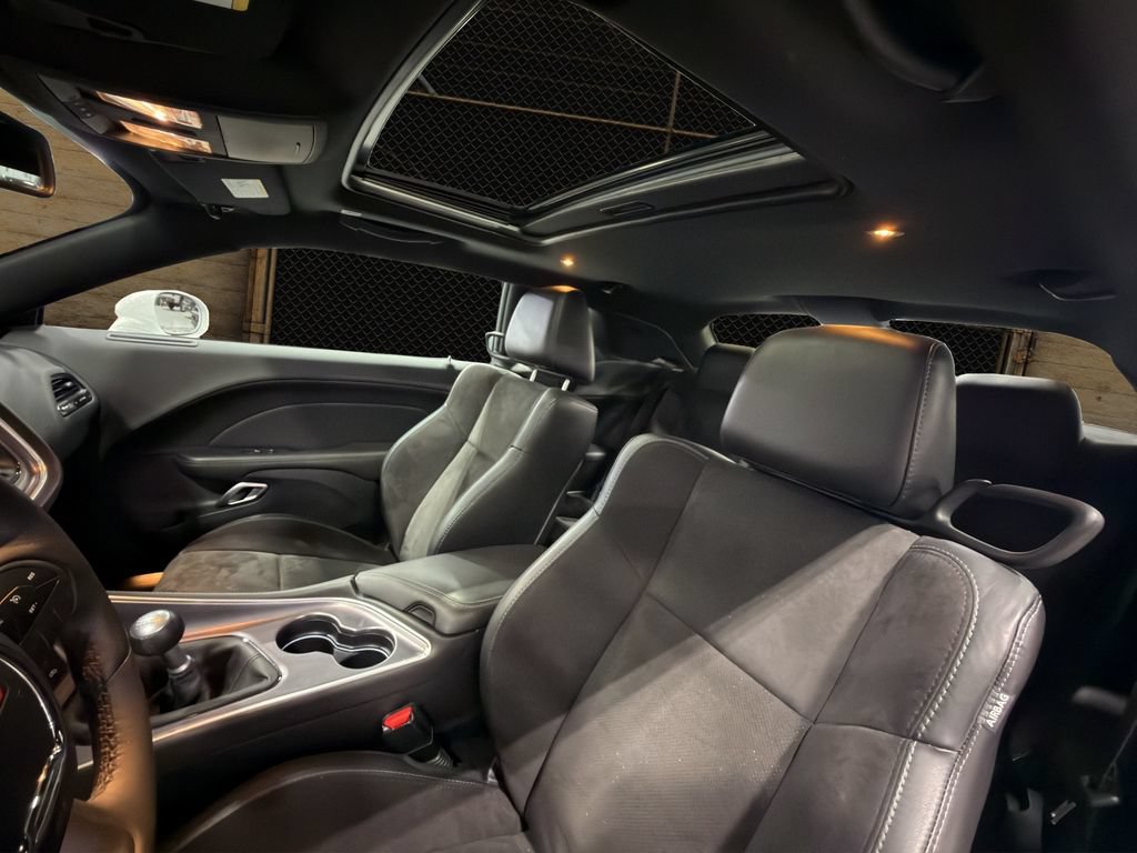 Used 2018 Dodge Challenger R/T Plus RWD image 5