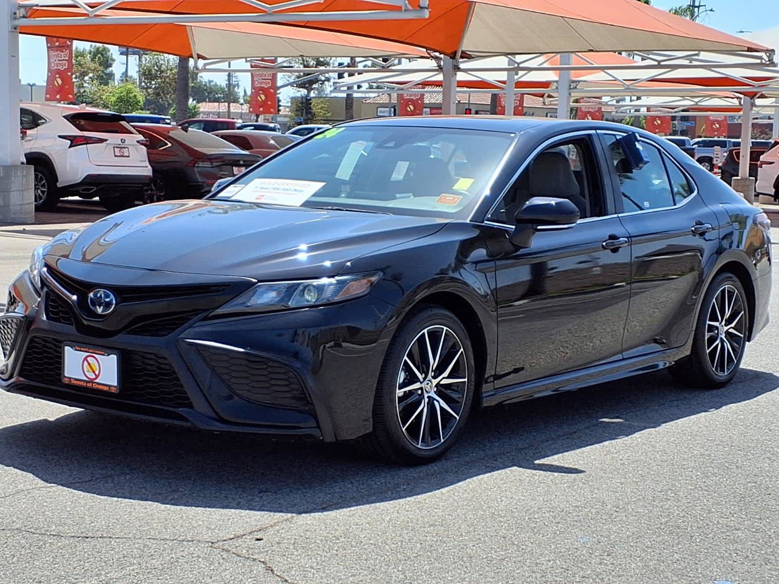 Certified 2024 Toyota Camry SE w/ Audio Upgrade Package FWD image 3