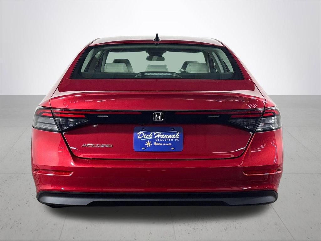 New 2025 Honda Accord SE image 8