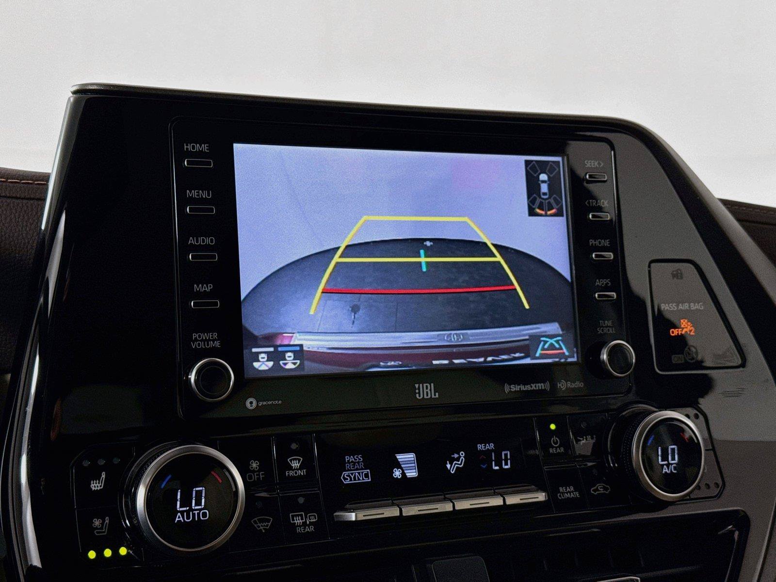 Certified 2021 Toyota Highlander Limited FWD image 26