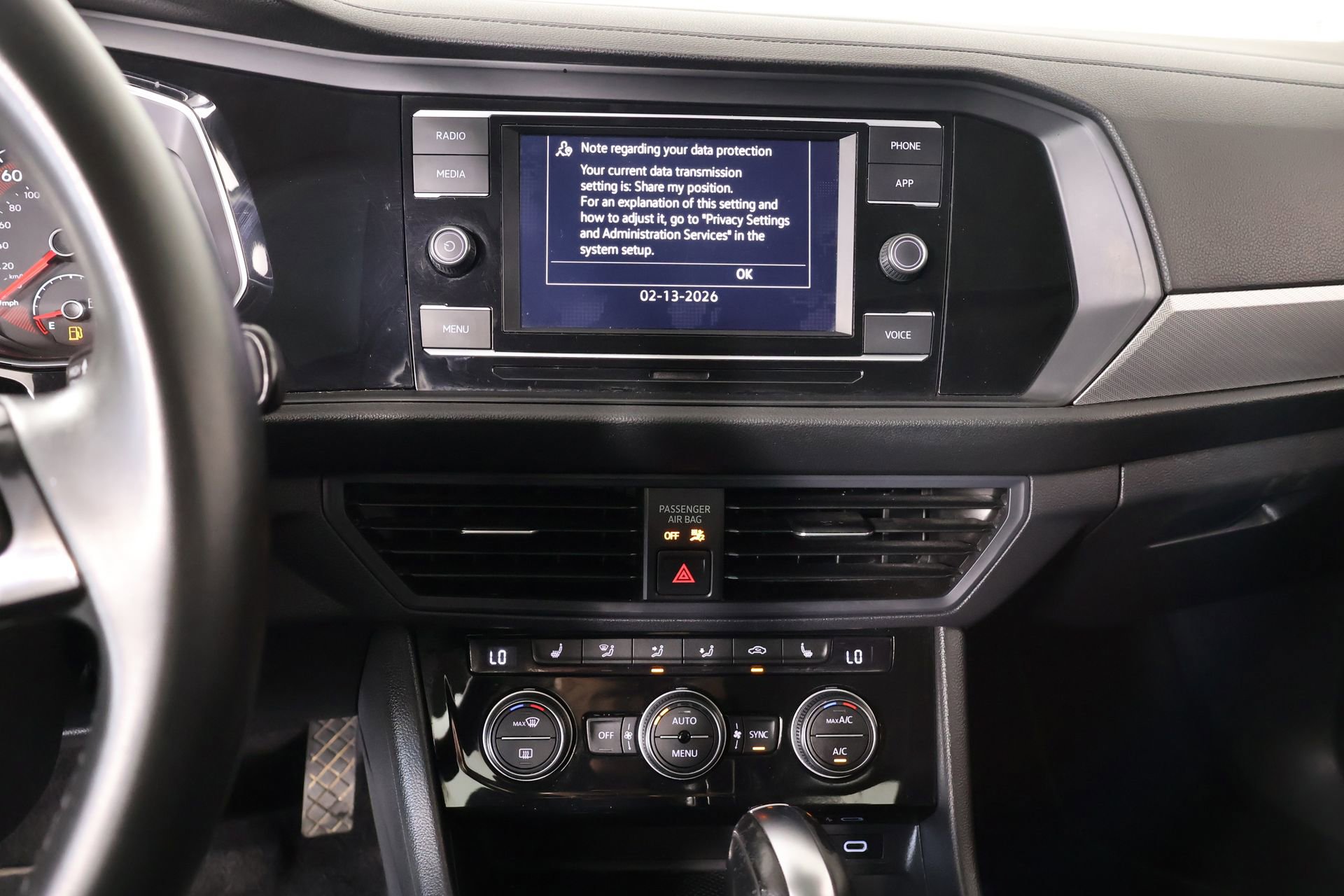 Used 2020 Volkswagen Jetta SE image 5