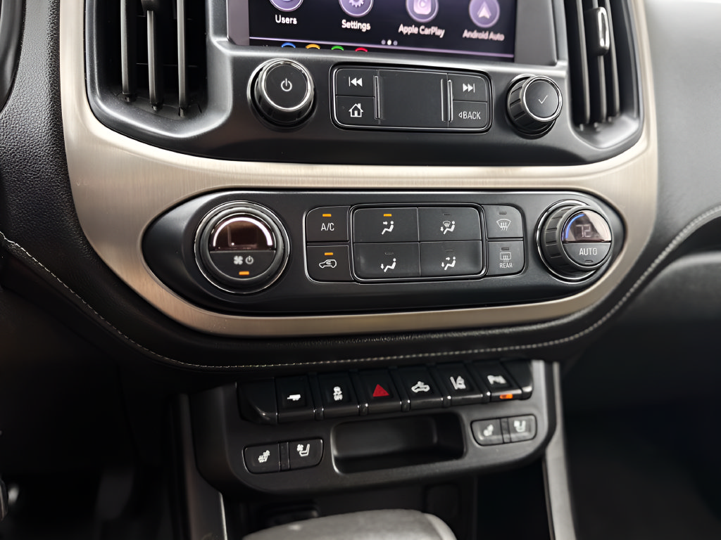 Used 2020 GMC Canyon Denali RWD image 10