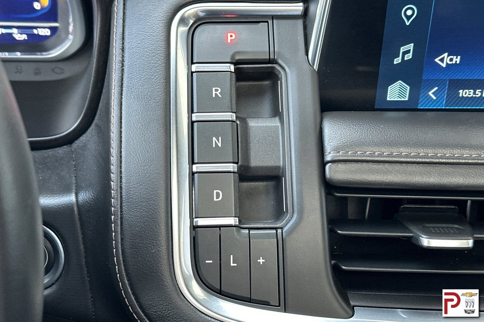 Certified 2023 Chevrolet Tahoe High Country w/ Premium Package 2 image 27