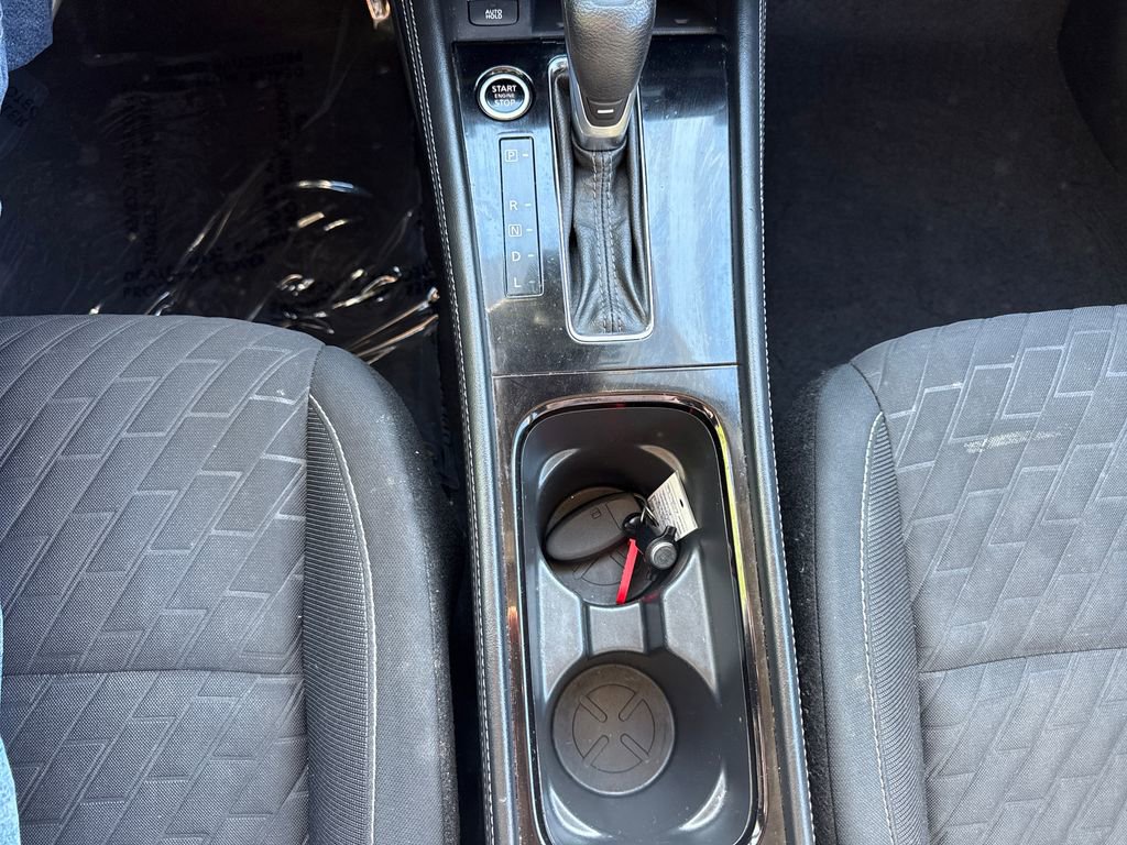 Used 2022 Nissan Kicks SV image 22