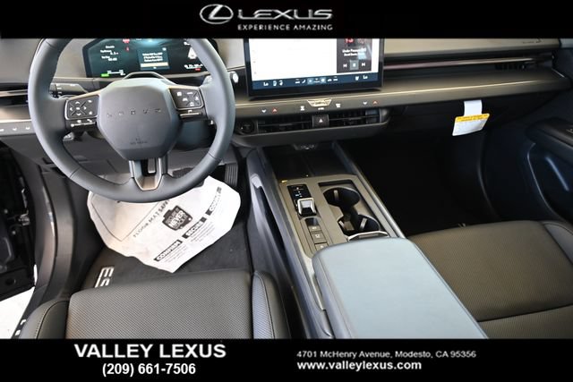 New 2026 Lexus ES 350e FWD image 17