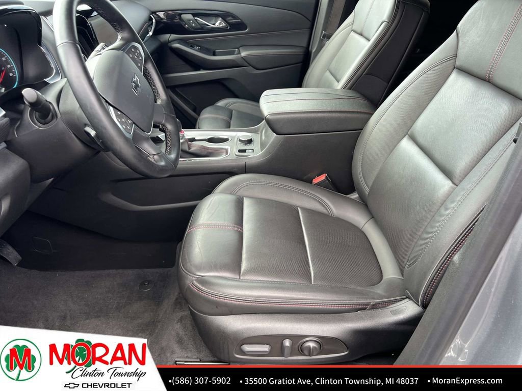 Certified 2023 Chevrolet Traverse RS w/ LPO, Floor Liner Package FWD image 17