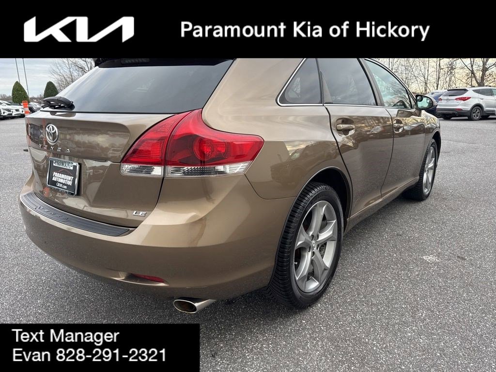 Used 2013 Toyota Venza LE image 7