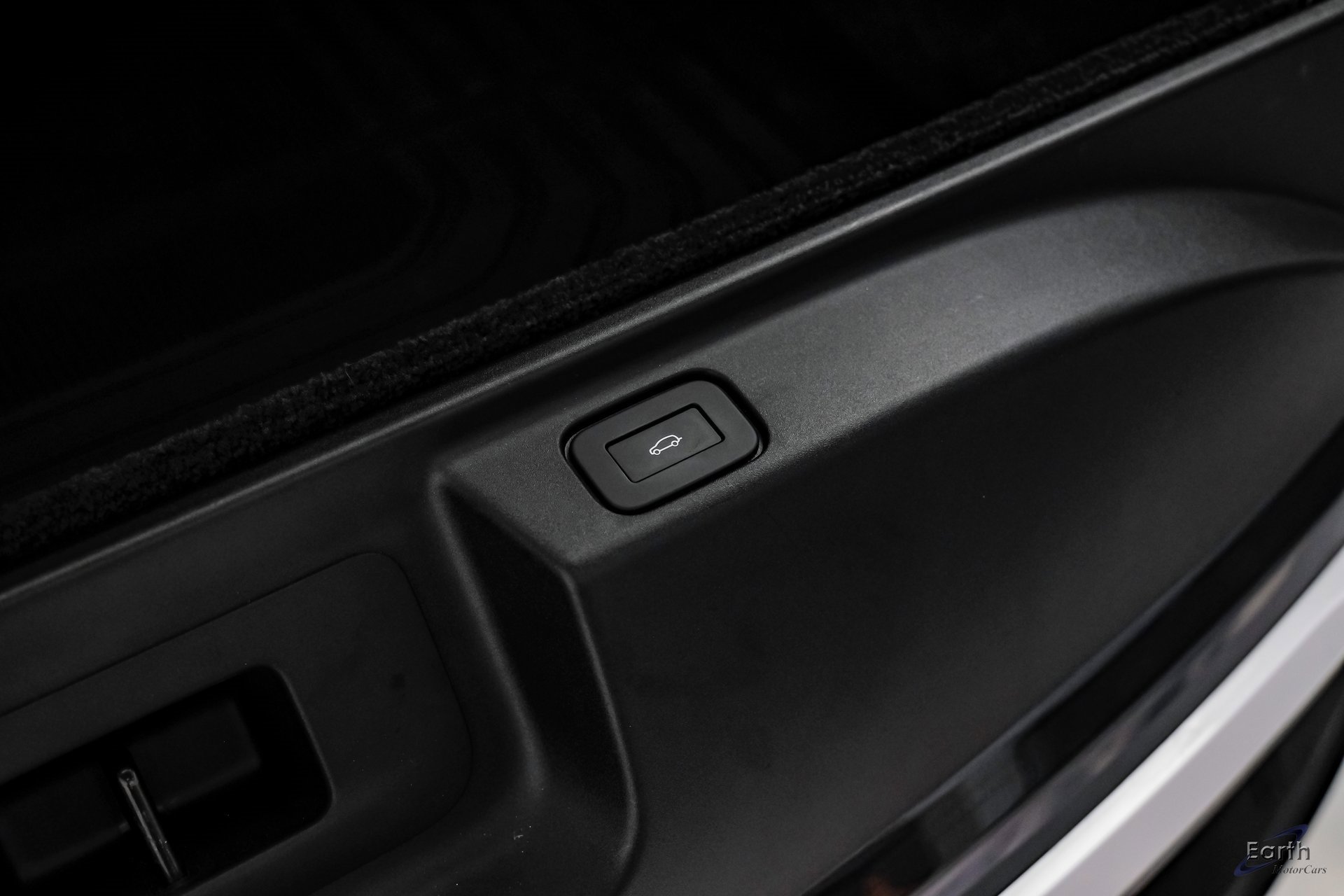 Used 2023 Land Rover Range Rover Autobiography image 95