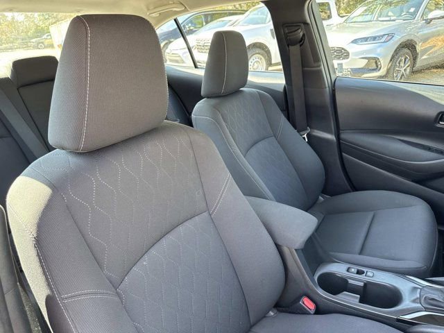 Used 2023 Toyota Corolla LE image 16