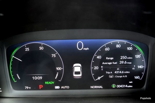 Used 2025 Honda Accord Sport image 15