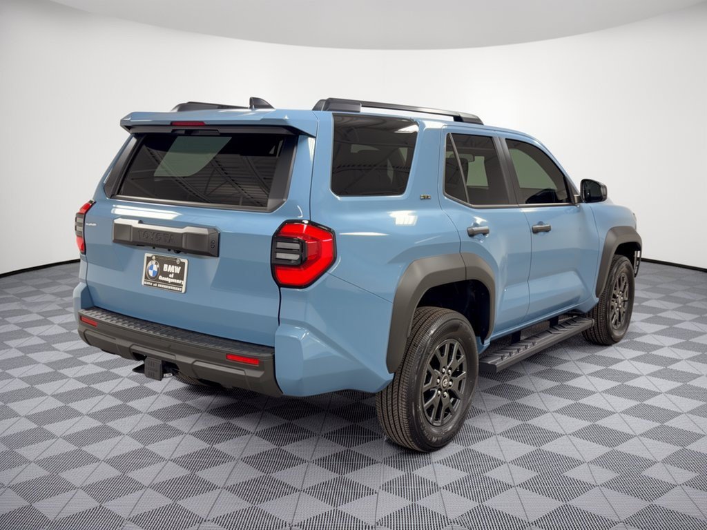 Used 2026 Toyota 4Runner SR5 RWD image 9