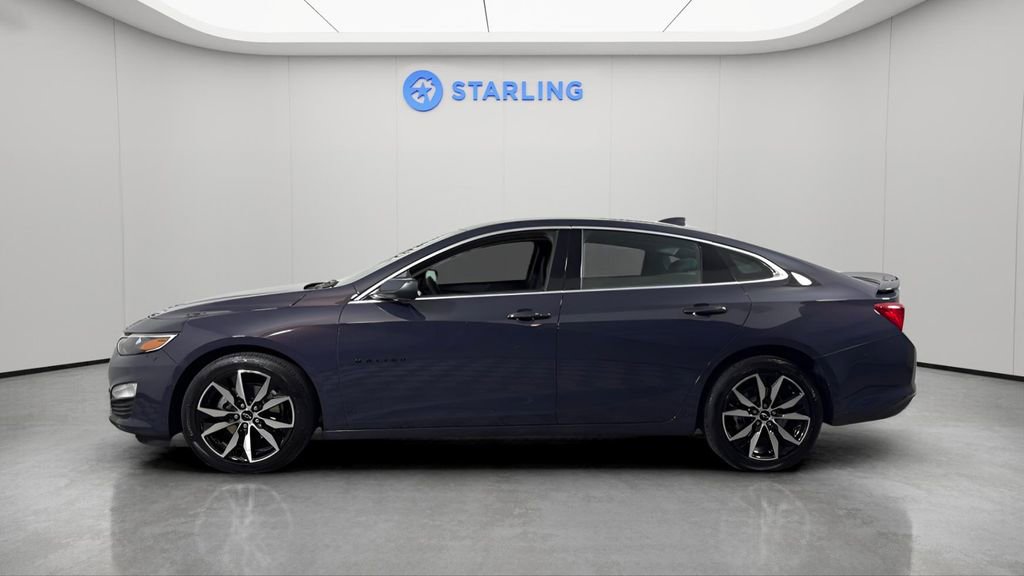 Used 2025 Chevrolet Malibu RS FWD image 3