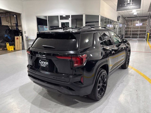 Used 2026 GMC Terrain Elevation w/ Elevation Premium Package AWD/4WD image 9