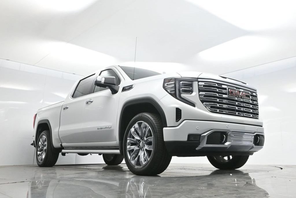 Used 2023 GMC Sierra 1500 Denali w/ Denali Reserve Package AWD/4WD image 67