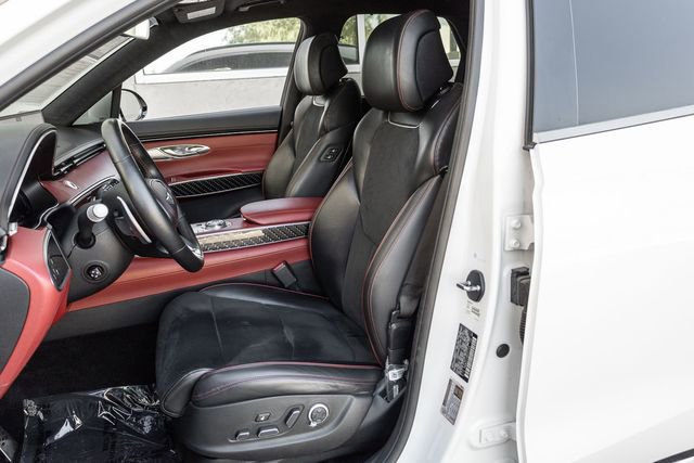 Used 2022 Genesis GV70 3.5T Sport w/ Sport Prestige Package image 12