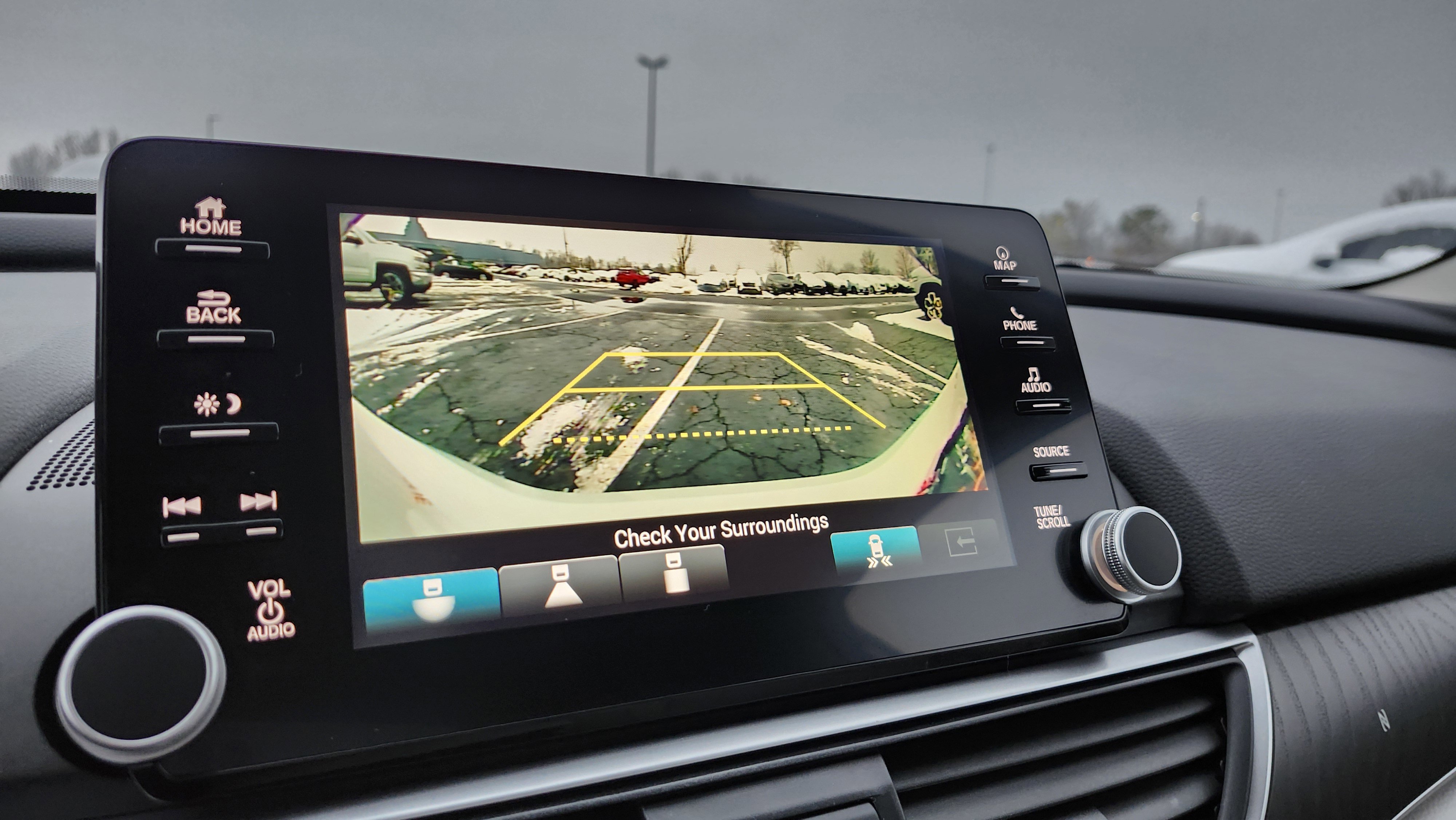 Used 2020 Honda Accord Touring image 7