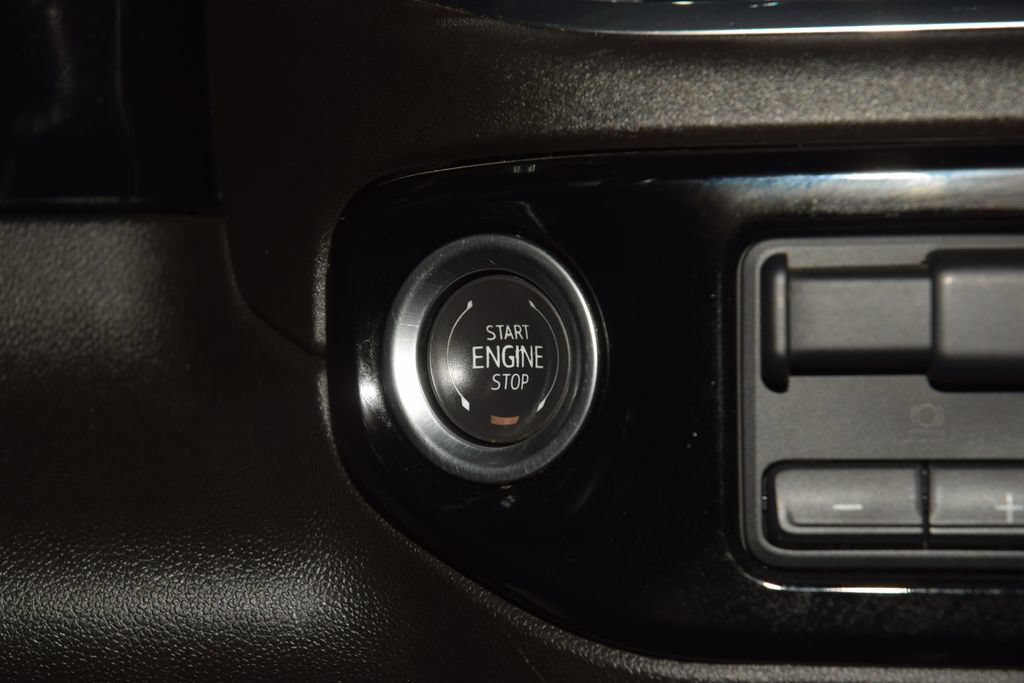 Used 2024 Chevrolet Silverado 3500 LTZ w/ LTZ Convenience Package AWD/4WD image 36