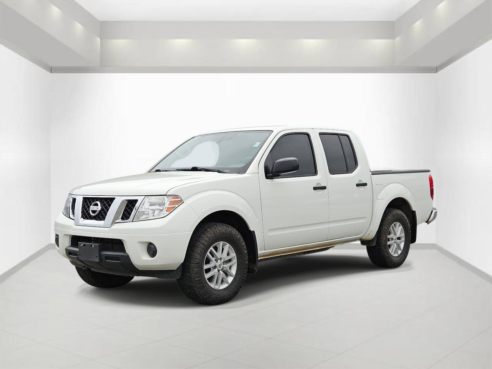 Used 2021 Nissan Frontier SV AWD/4WD image 3