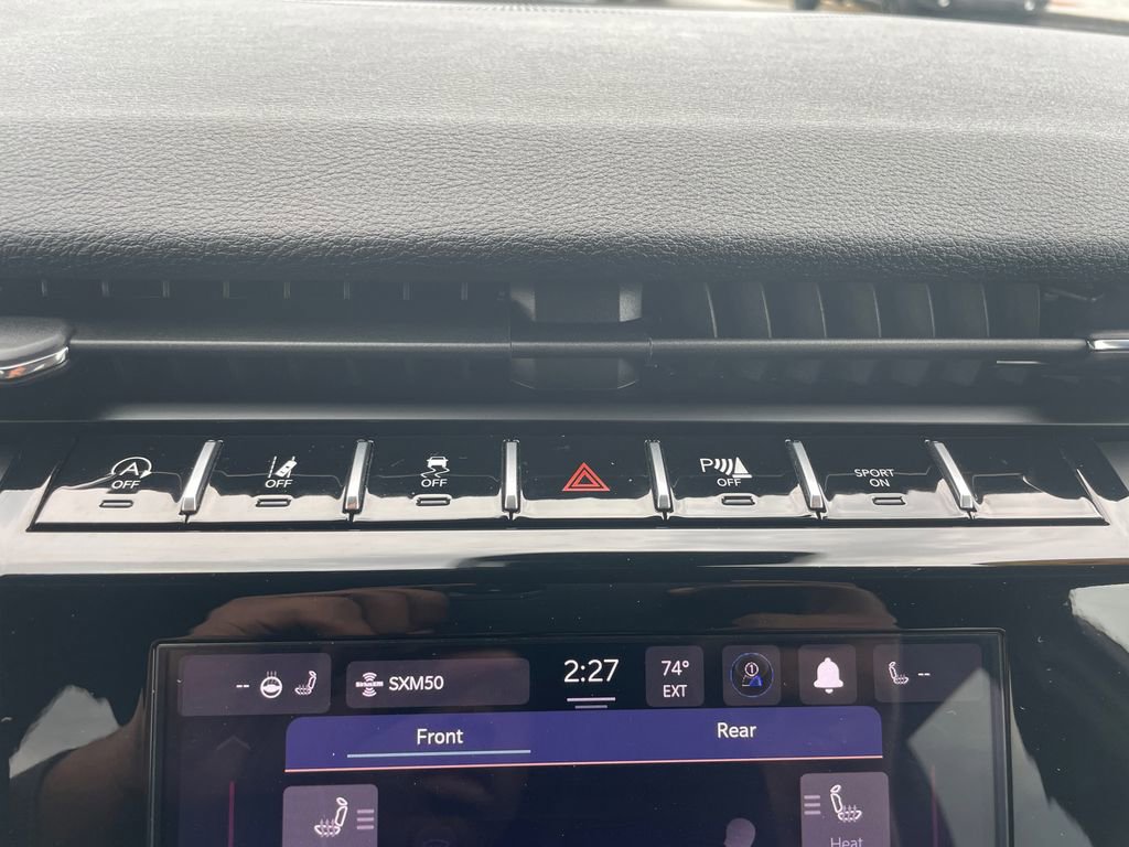 Used 2025 Jeep Grand Cherokee L Altitude w/ Trailer Tow Package image 12