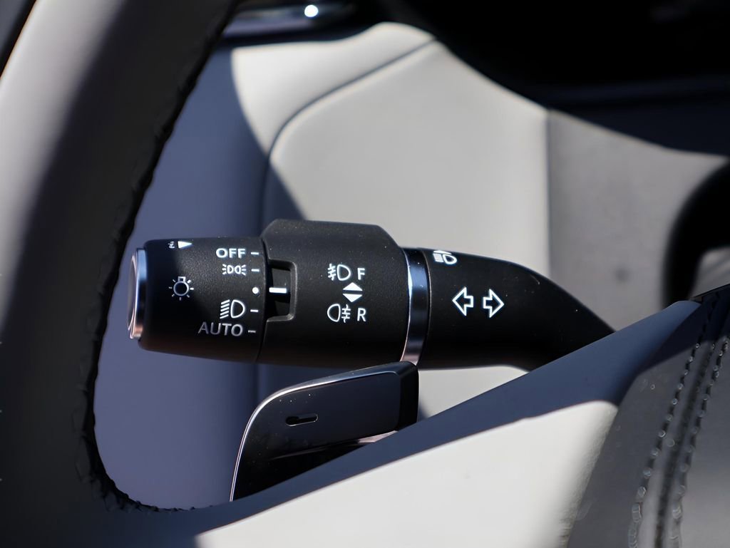 New 2026 Land Rover Range Rover Velar Dynamic SE image 35