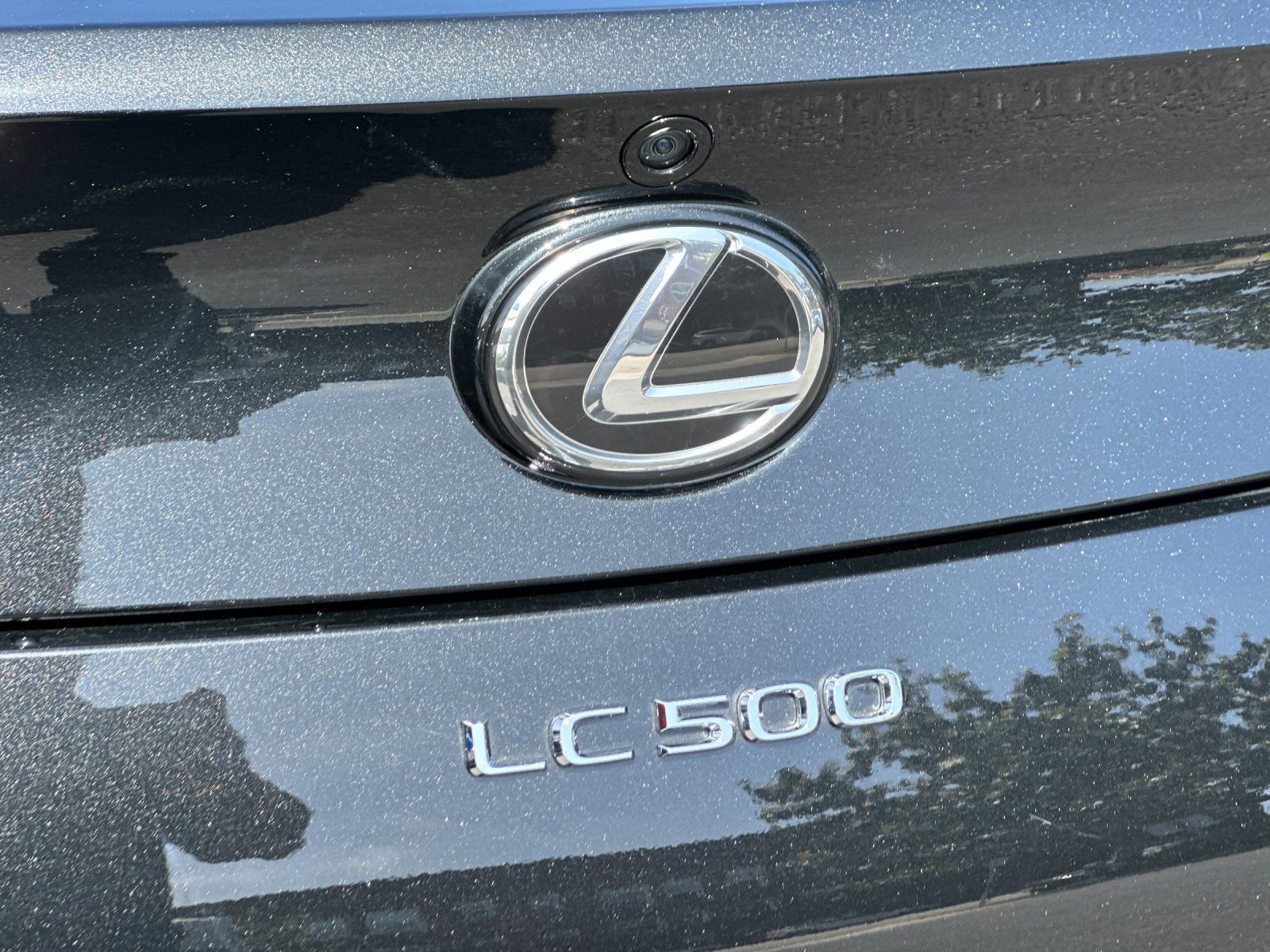 Used 2019 Lexus LC 500 Coupe w/ Performance Package RWD image 31