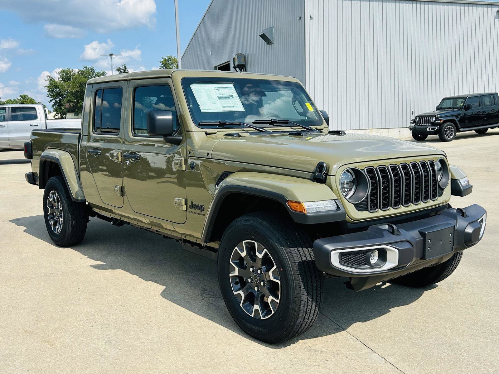 New 2026 Jeep Gladiator Sport AWD/4WD video 2