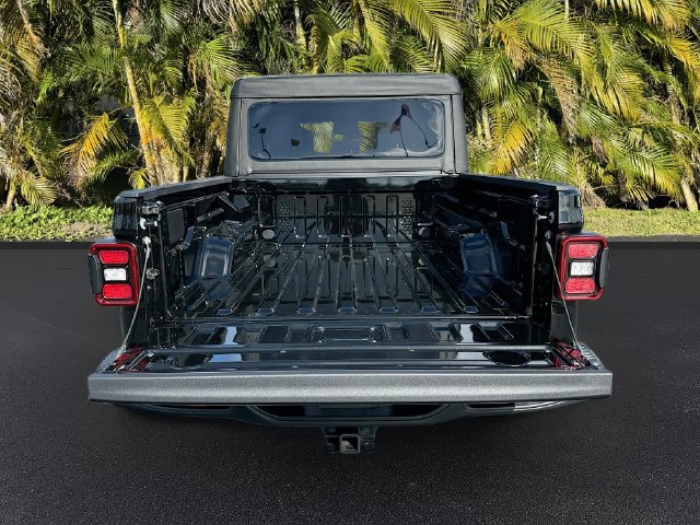 New 2026 Jeep Gladiator Rubicon AWD/4WD image 6