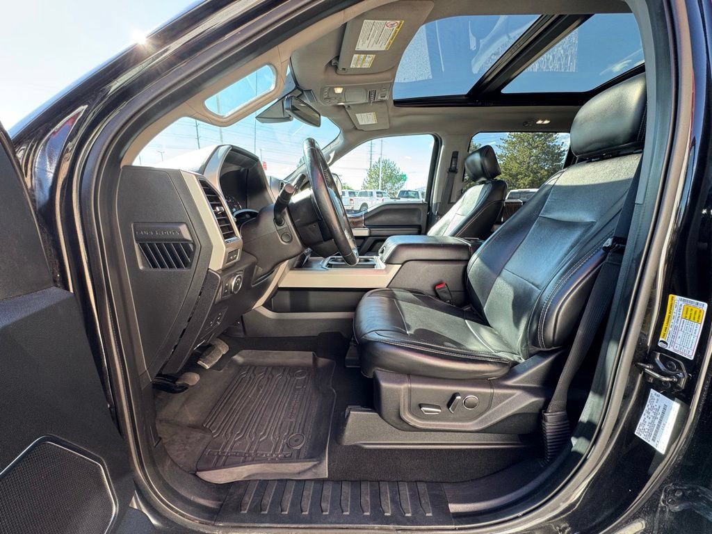 Used 2019 Ford F450 Lariat w/ Lariat Ultimate Package AWD/4WD image 29
