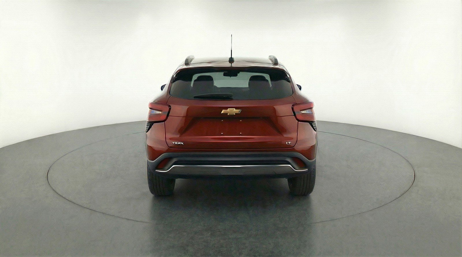 Used 2025 Chevrolet Trax LT w/ LT Convenience Package FWD image 7