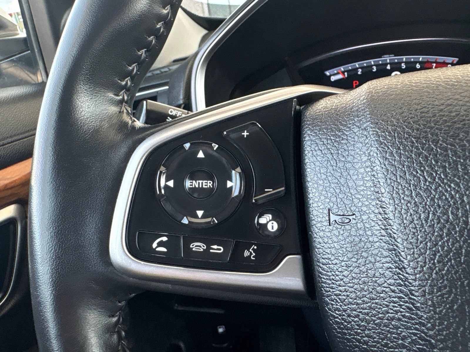 Used 2022 Honda CR-V Touring image 29