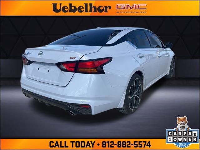 Used 2024 Nissan Altima 2.5 SR w/ SR Premium Package image 3