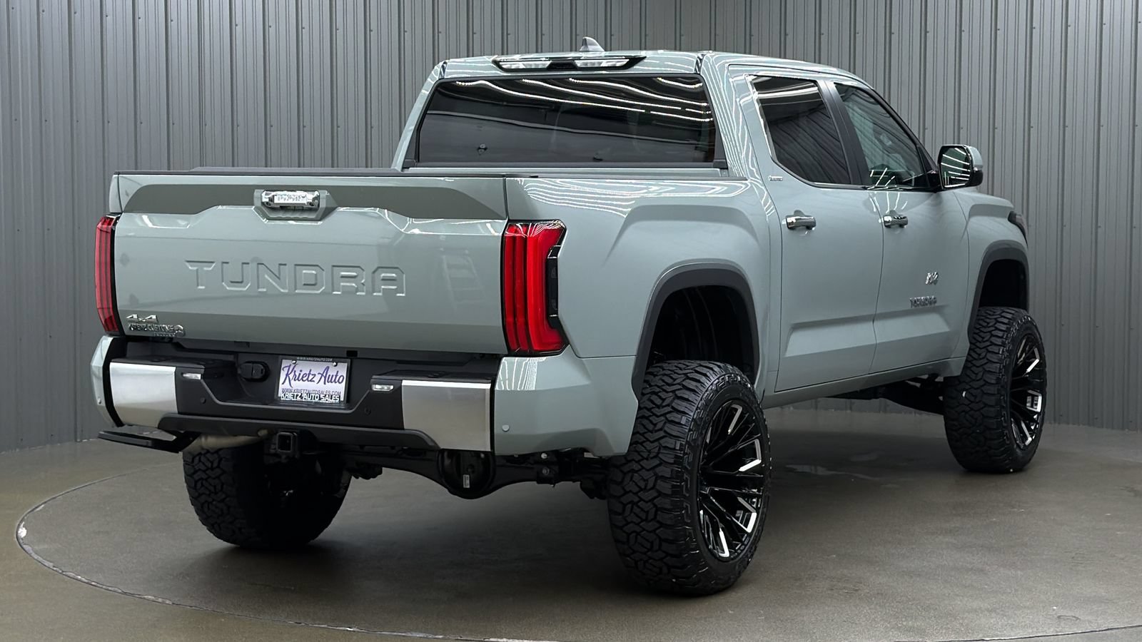 Used 2026 Toyota Tundra Limited AWD/4WD image 5