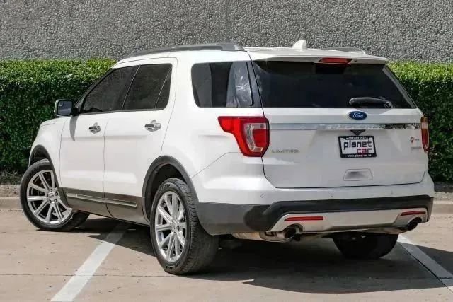 Used 2016 Ford Explorer Limited image 14
